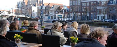 high tea op het terraas van Nobel Haarlem